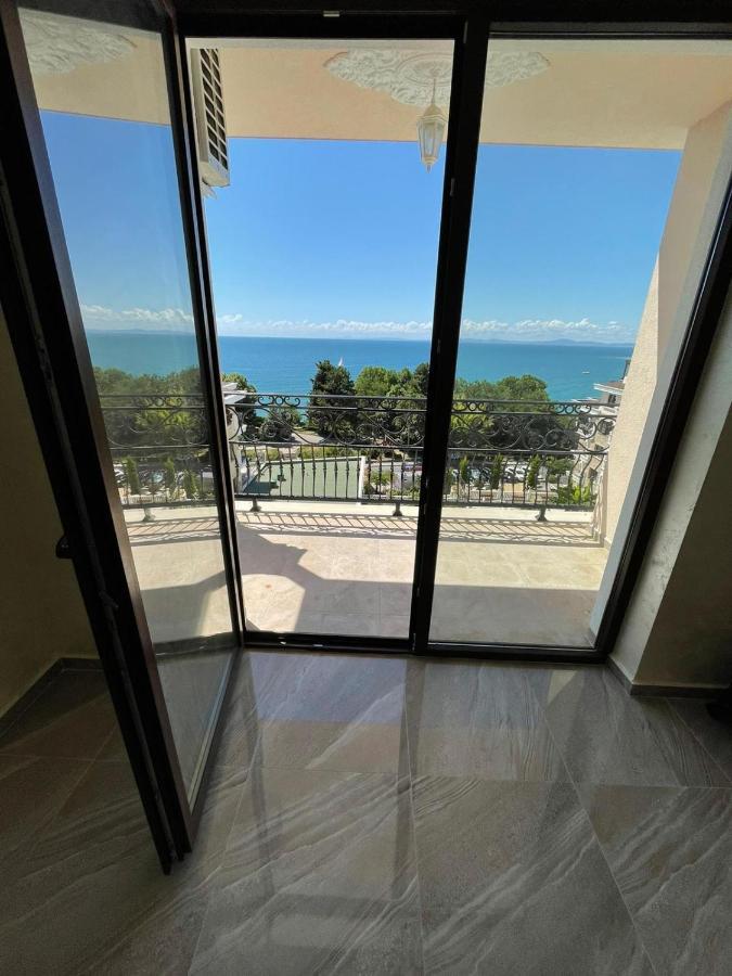 Luxury Penthouse Apartments At Valencia Gardens بورغاس المظهر الخارجي الصورة