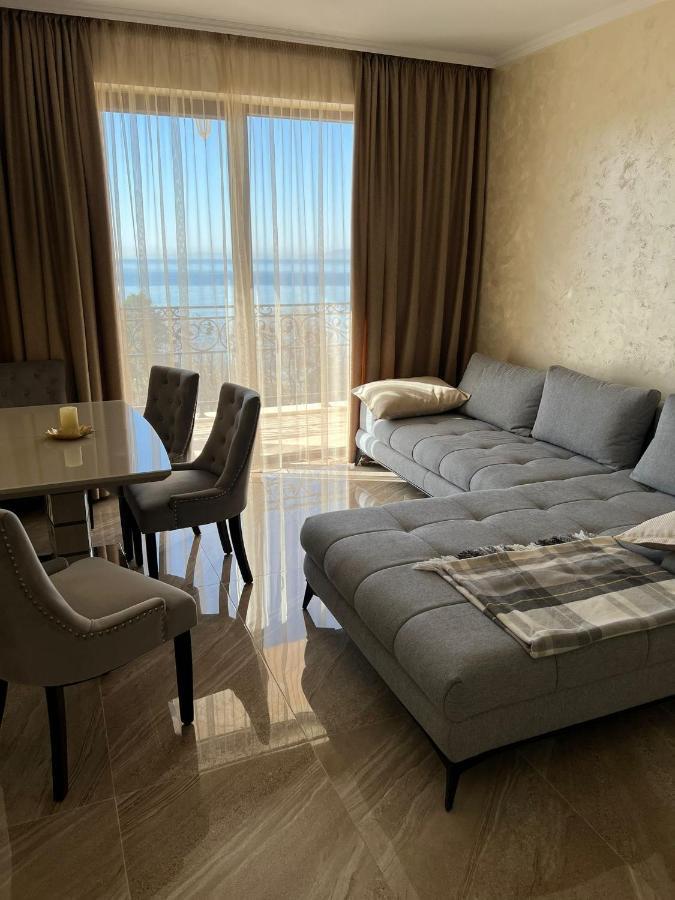 Luxury Penthouse Apartments At Valencia Gardens بورغاس المظهر الخارجي الصورة