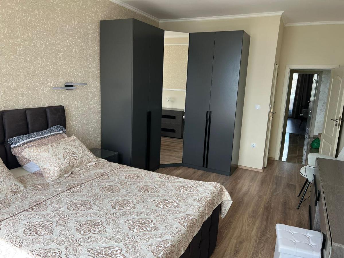 Luxury Penthouse Apartments At Valencia Gardens بورغاس المظهر الخارجي الصورة