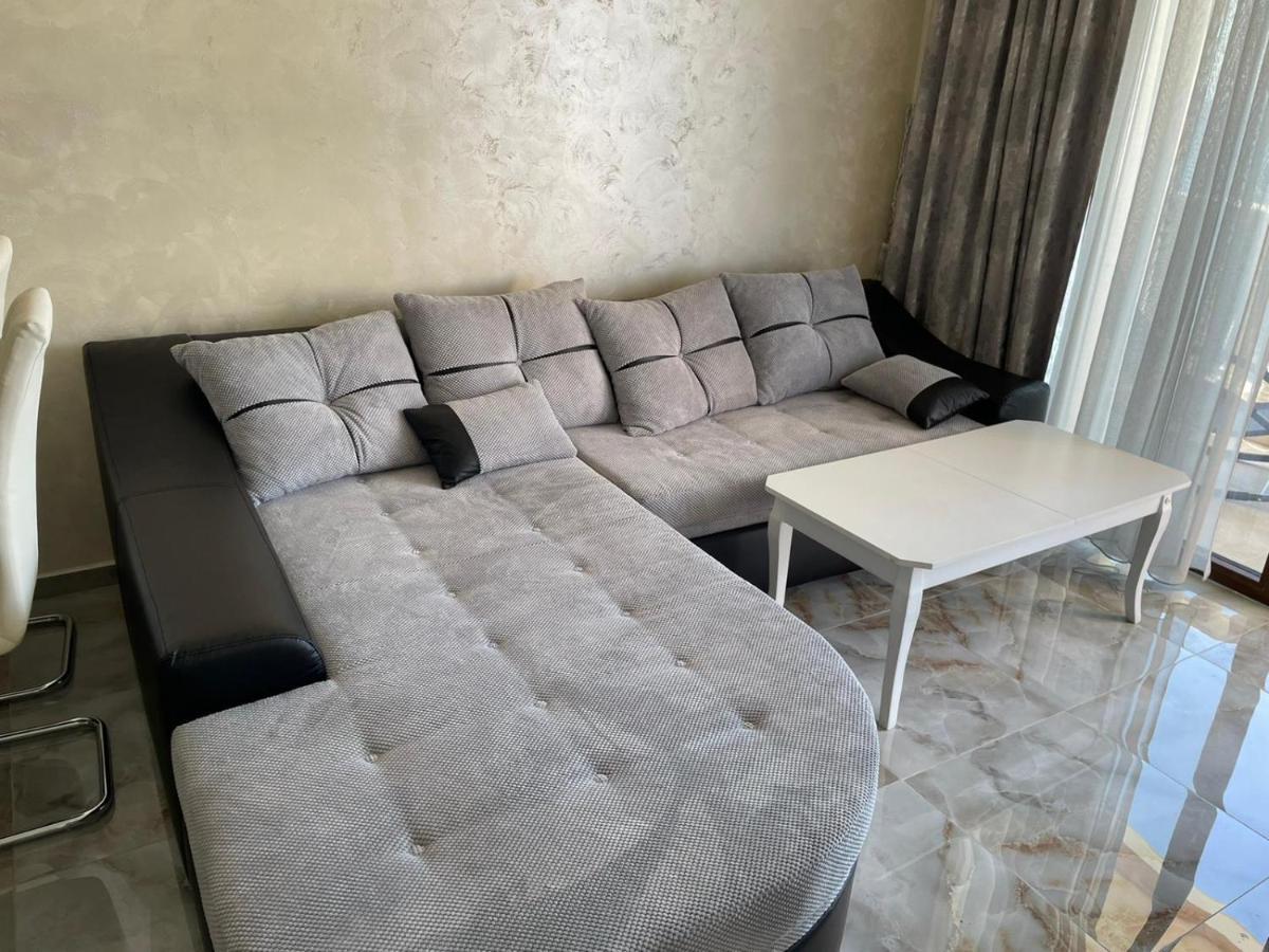 Luxury Penthouse Apartments At Valencia Gardens بورغاس المظهر الخارجي الصورة