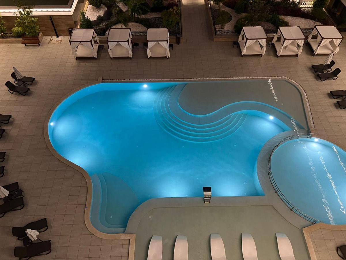 Luxury Penthouse Apartments At Valencia Gardens بورغاس المظهر الخارجي الصورة